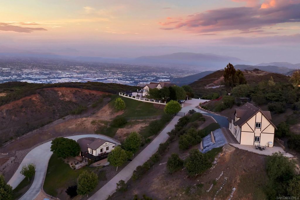 26780 Camino Seco, Temecula