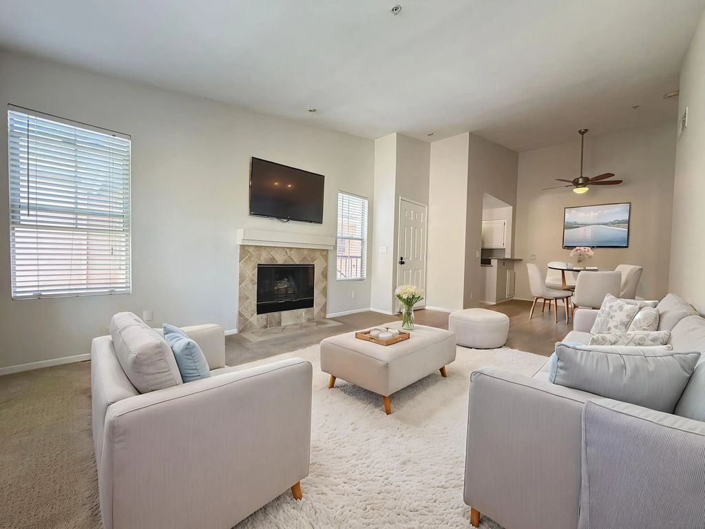 18680 Caminito Cantilena 236, RANCHO BERNARDO