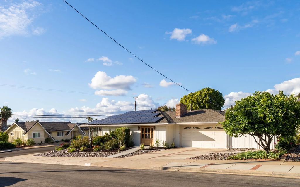 6110 Romany, Del Cerro (337)