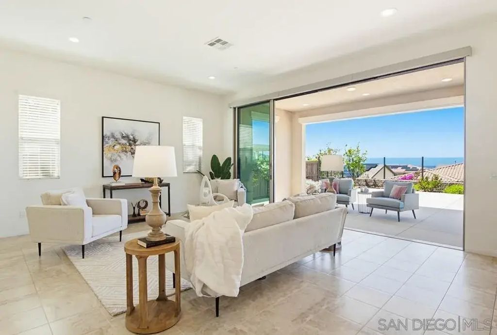 15882 Winecreek Dr, RANCHO BERNARDO