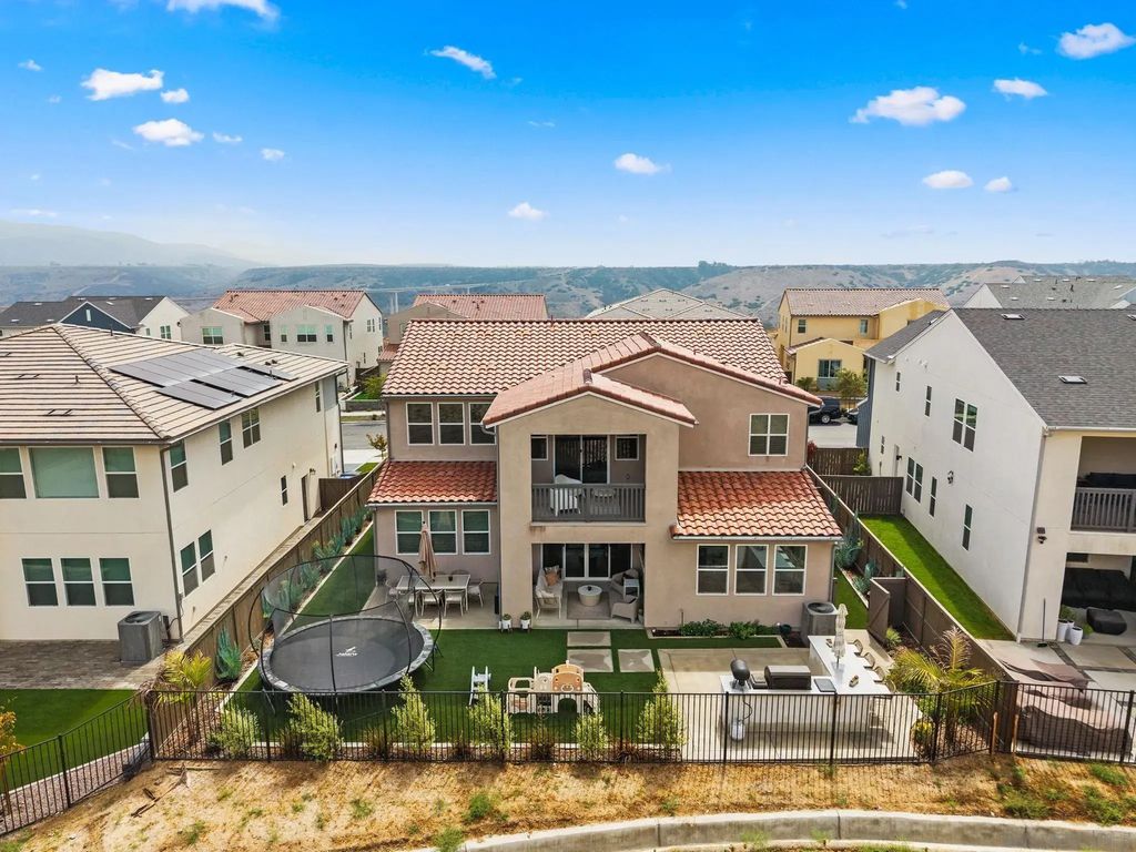 1567 Corte Botanicas, Chula Vista