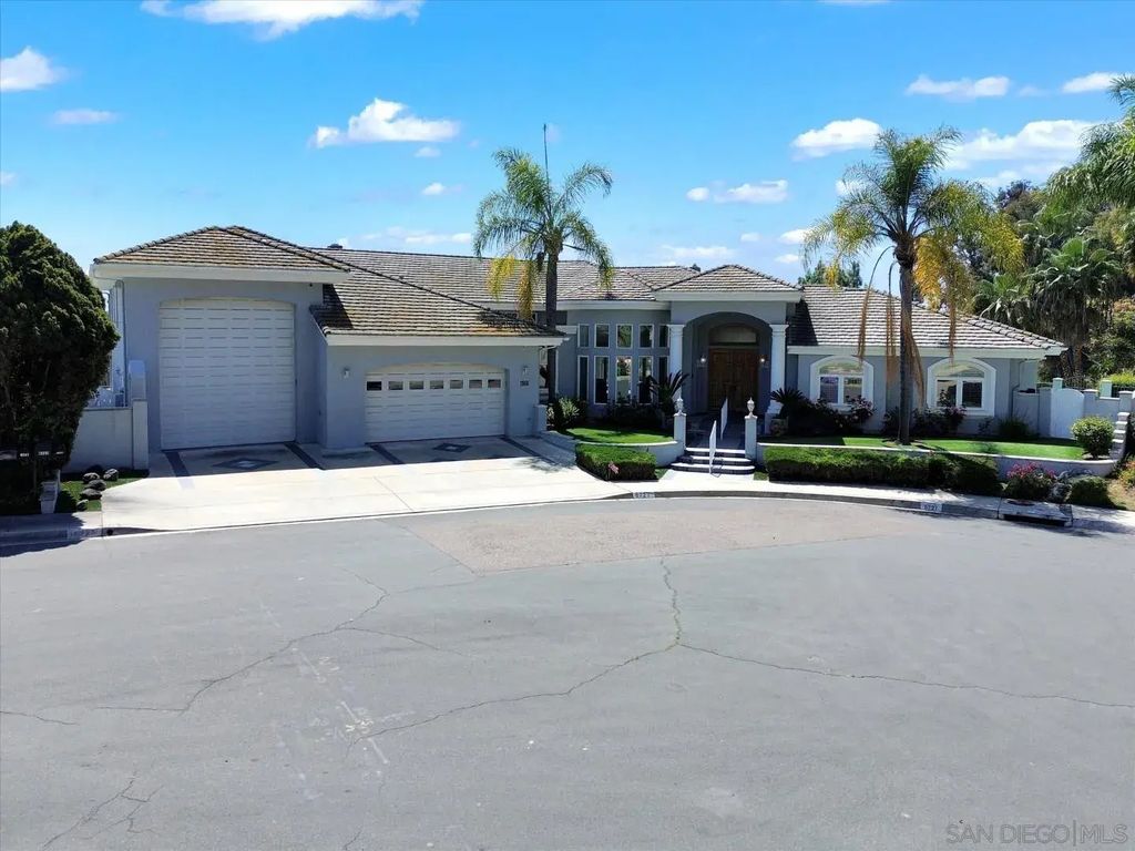 6727 Cavite Ct., Del Cerro (DELC)