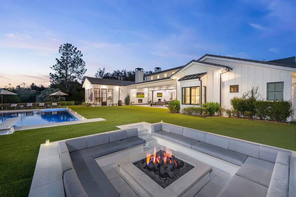 15550 El Camino Real, Rancho Santa Fe