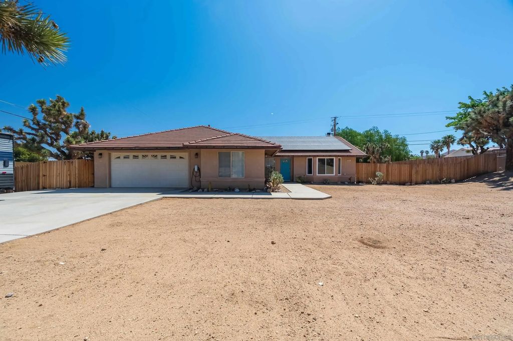 8361 Amador Avenue, Yucca Valley