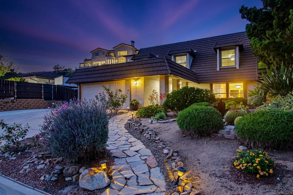 10018 Resmar Pl, LA MESA