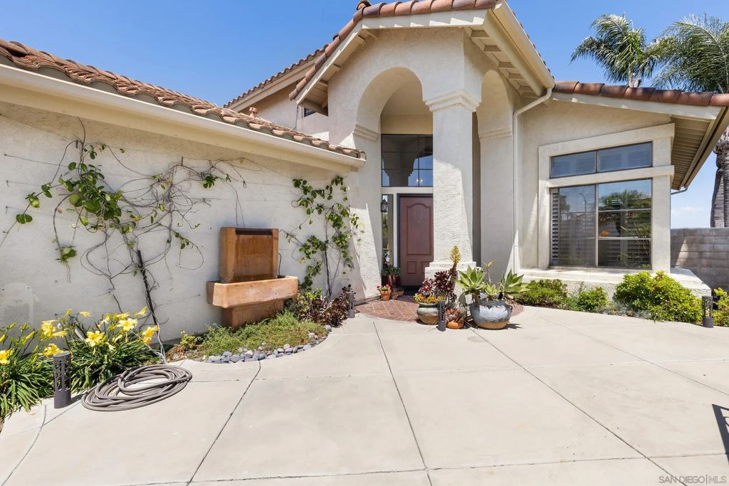 2099 White Birch Dr, Vista