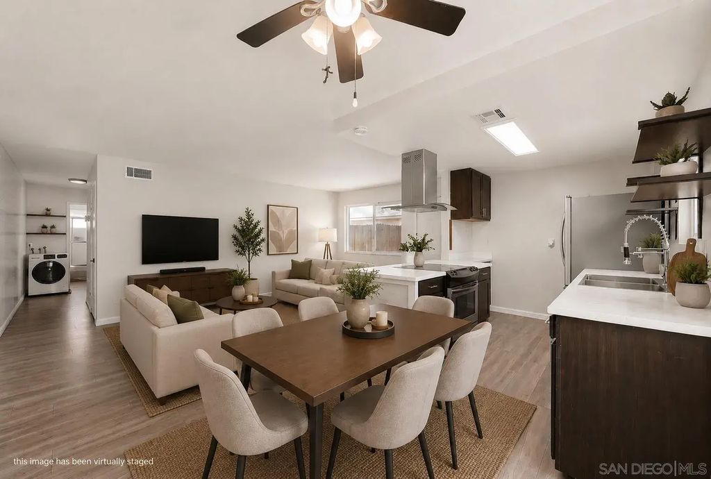 9926 Mission Vega 4, Santee