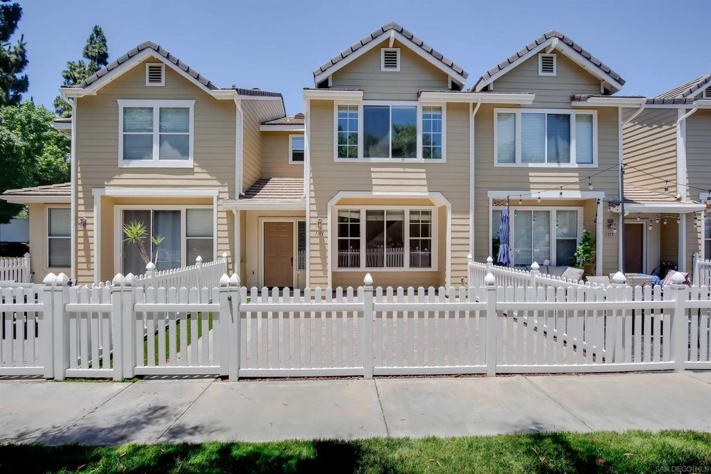 1311 Phlox Court, Carlsbad