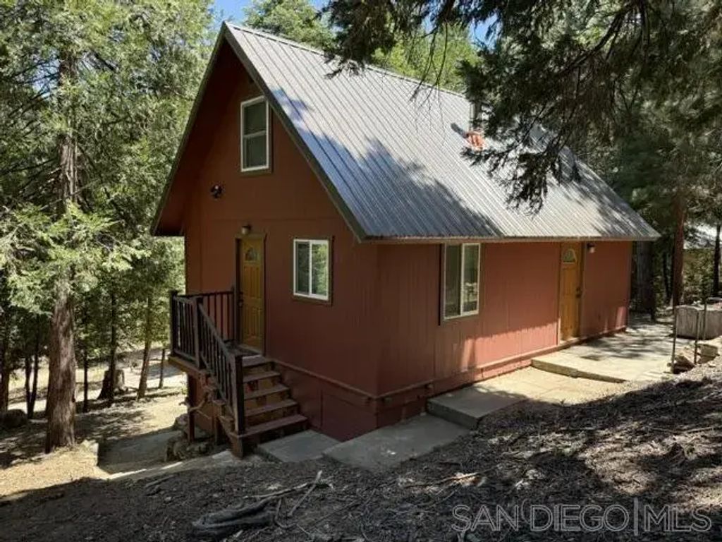 22356 Crestline, Palomar Mountain