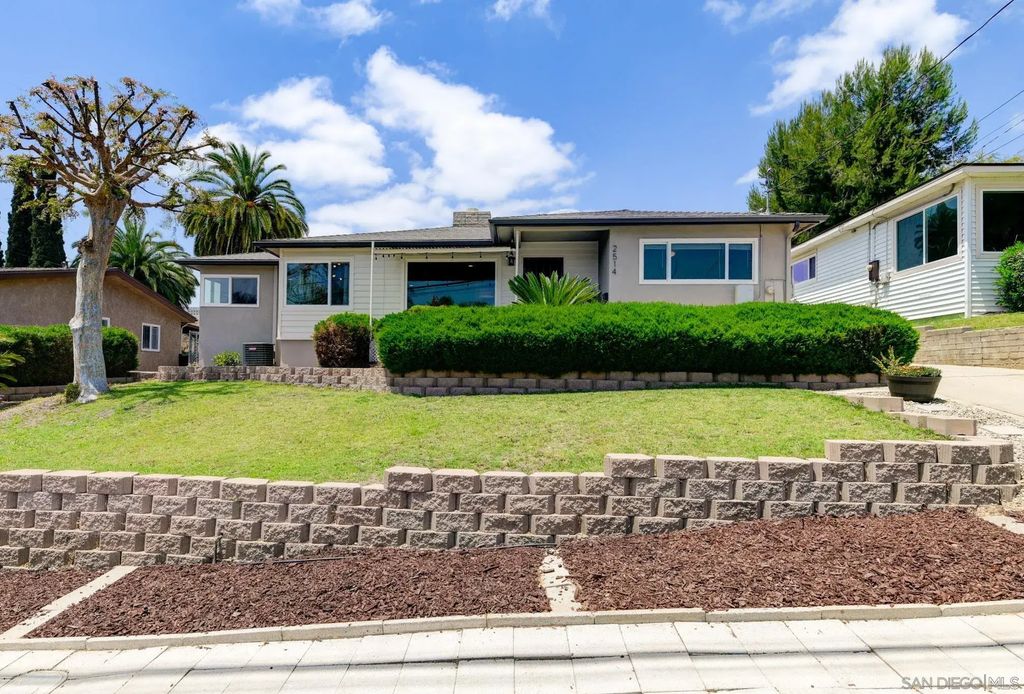 2514 Buena Vista, Lemon Grove