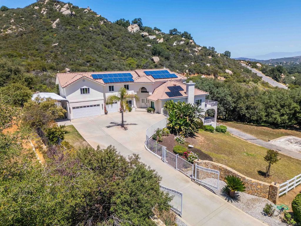 18380 Avenida Caleta, Murrieta