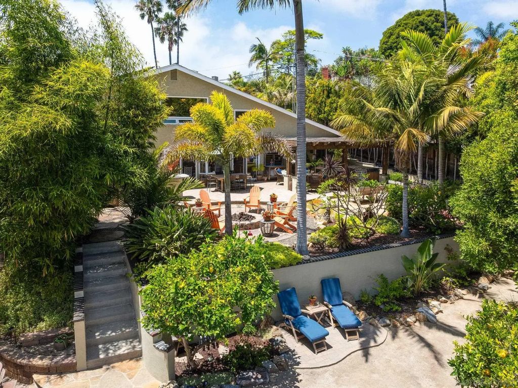 1858 Laurel Rd, Oceanside
