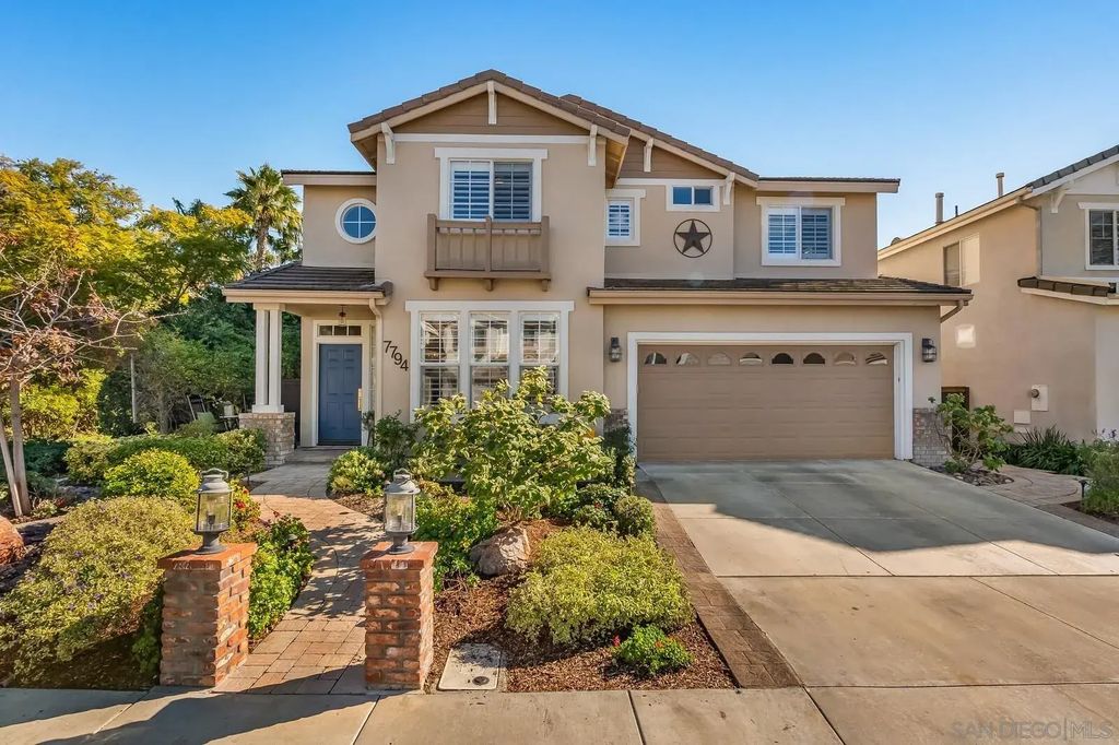 7794 Calle Mejor, Carlsbad
