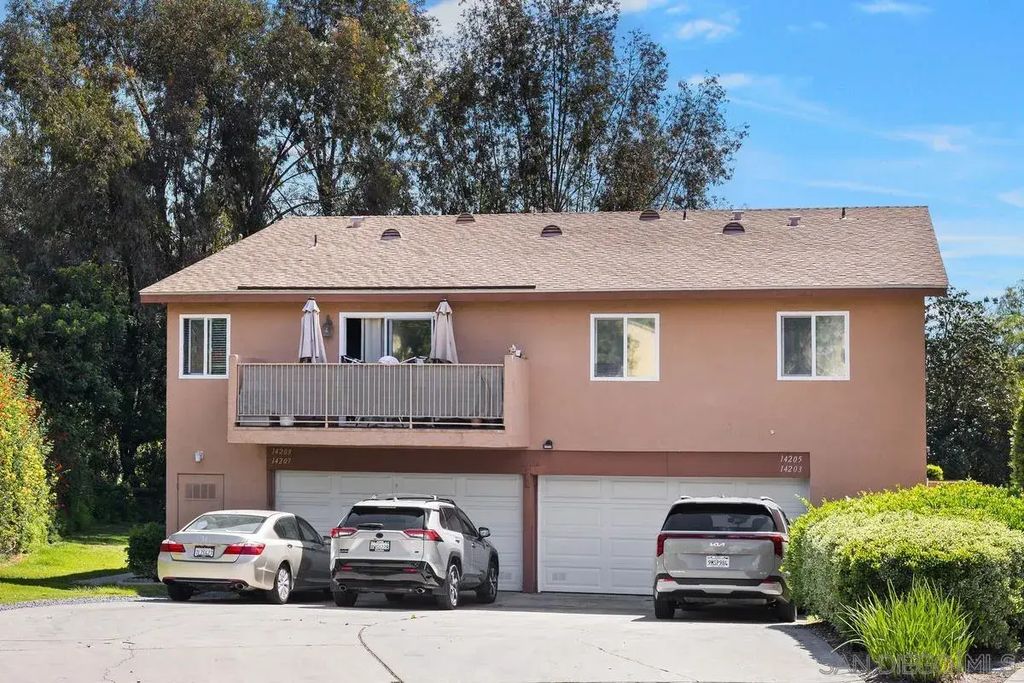 14203 Caminito Quevedo, RANCHO PENASQUITOS