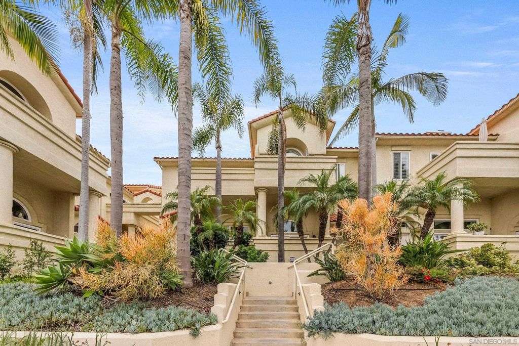 243 S Sierra Ave, Solana Beach
