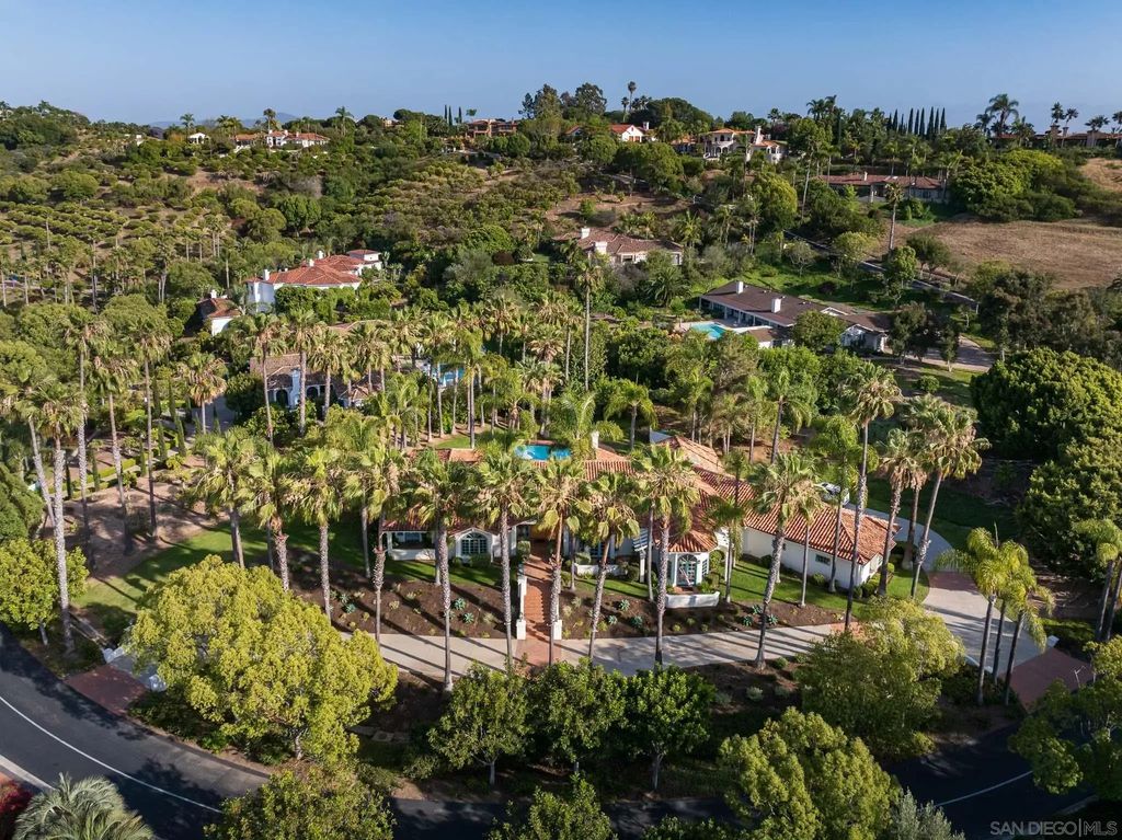18221 Via Ascenso, Rancho Santa Fe
