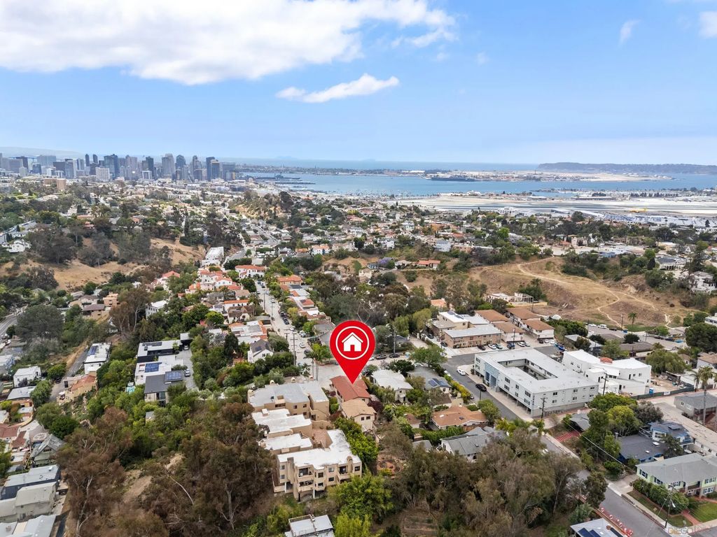 642-44 Torrance Street, MISSION HILLS