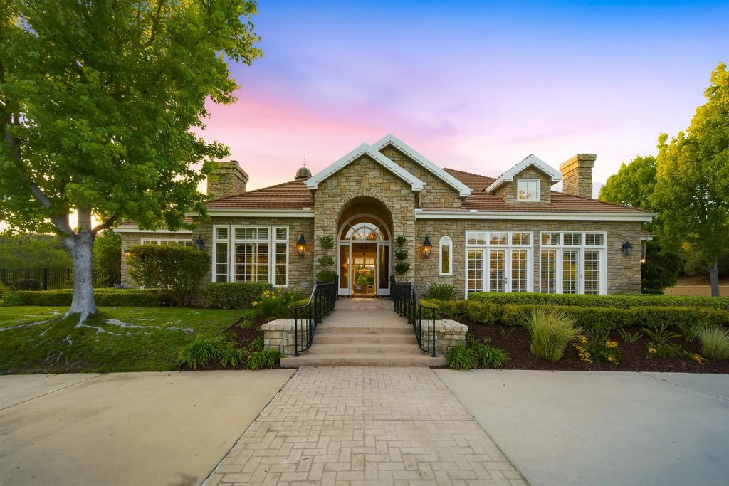 13278 Caminito Mendiola, CARMEL VALLEY