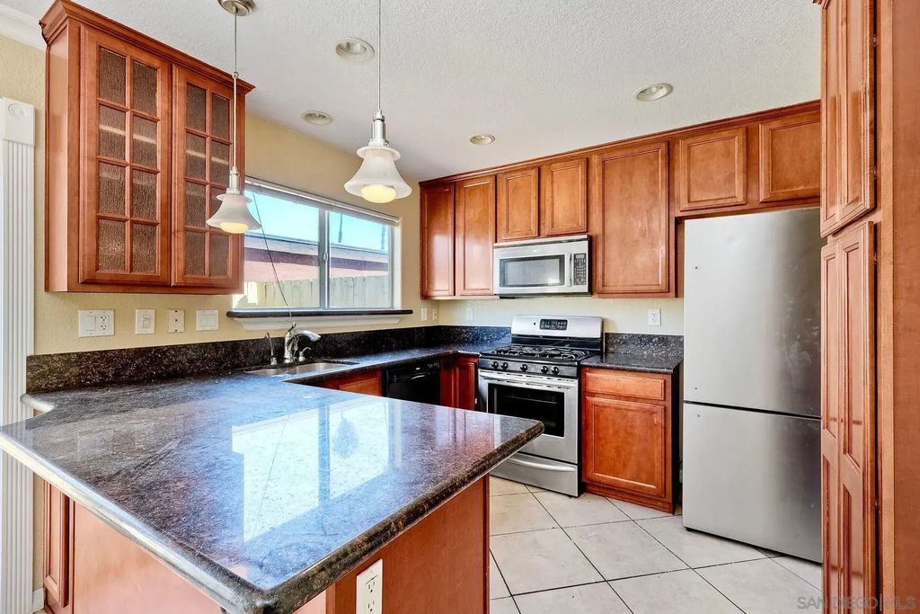 447 S Lincoln Ave, El Cajon