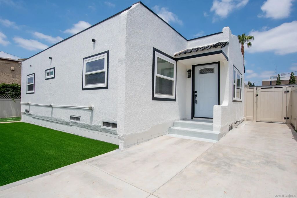 6352 Holabird St., SAN DIEGO