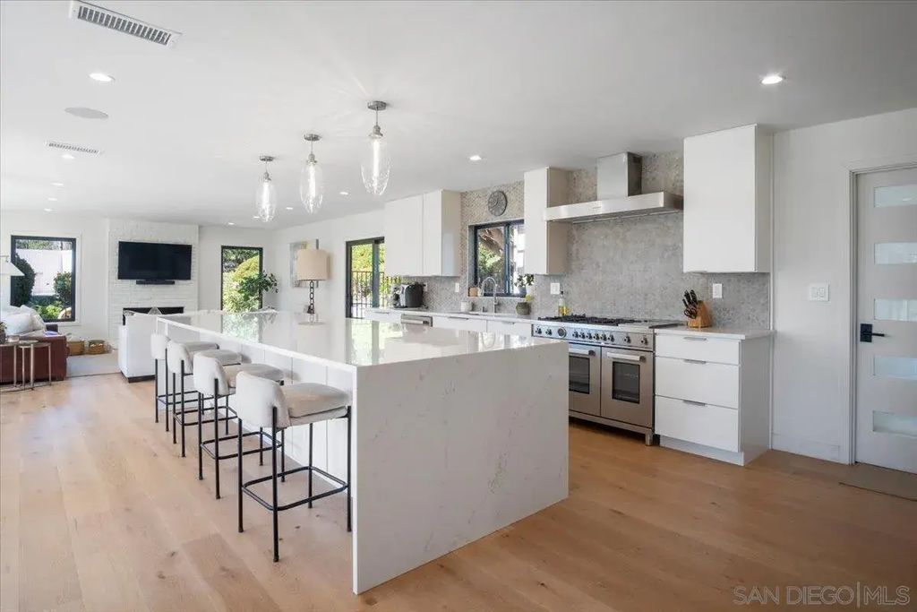 4905 El Arco Iris, Rancho Santa Fe