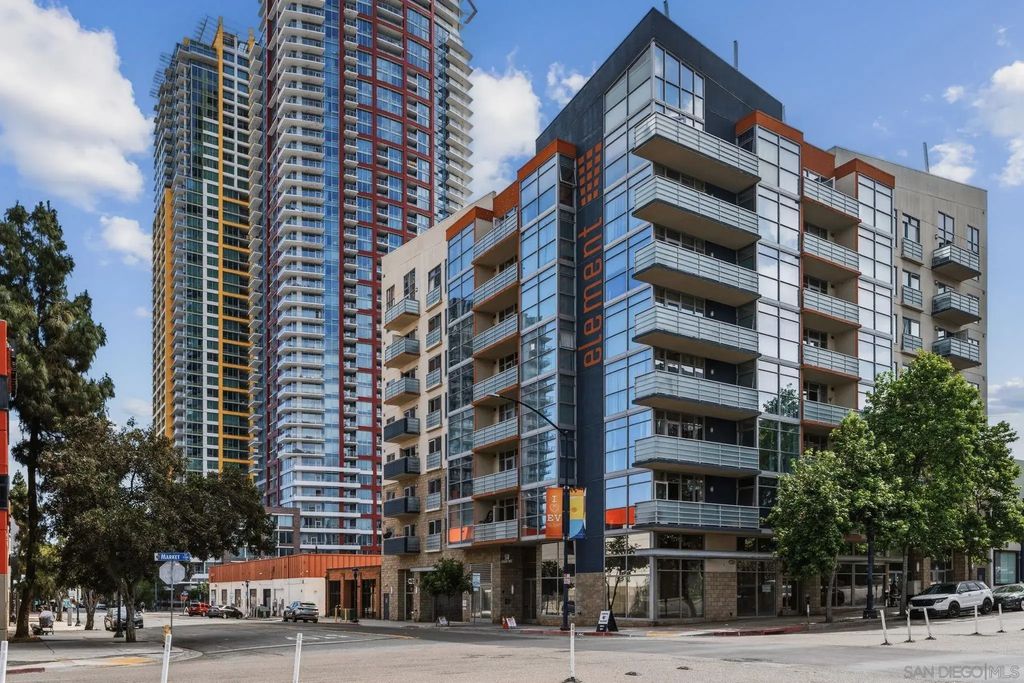 550 15th St 703, Downtown Area (DOWN)