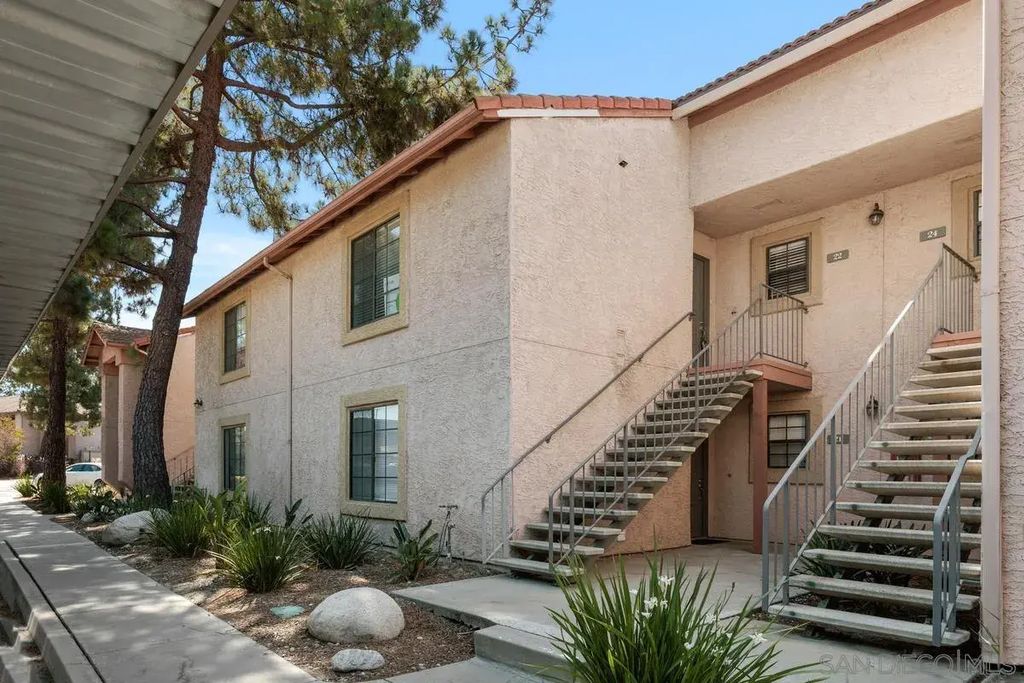 12079 Alta Carmel Court 22, RANCHO BERNARDO