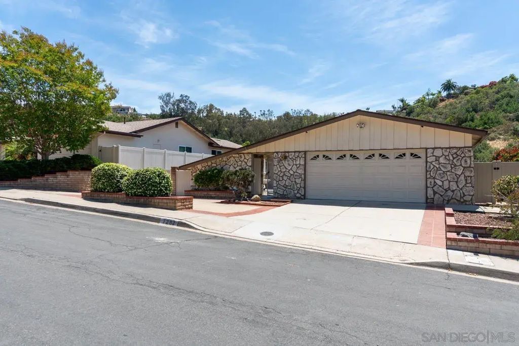 7282 Melotte Strett, SAN CARLOS