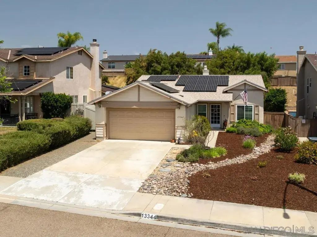 13344 Goldentop, Lakeside
