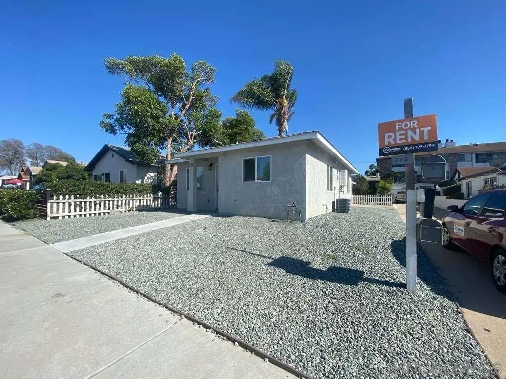 238 Alvarado St, Chula Vista