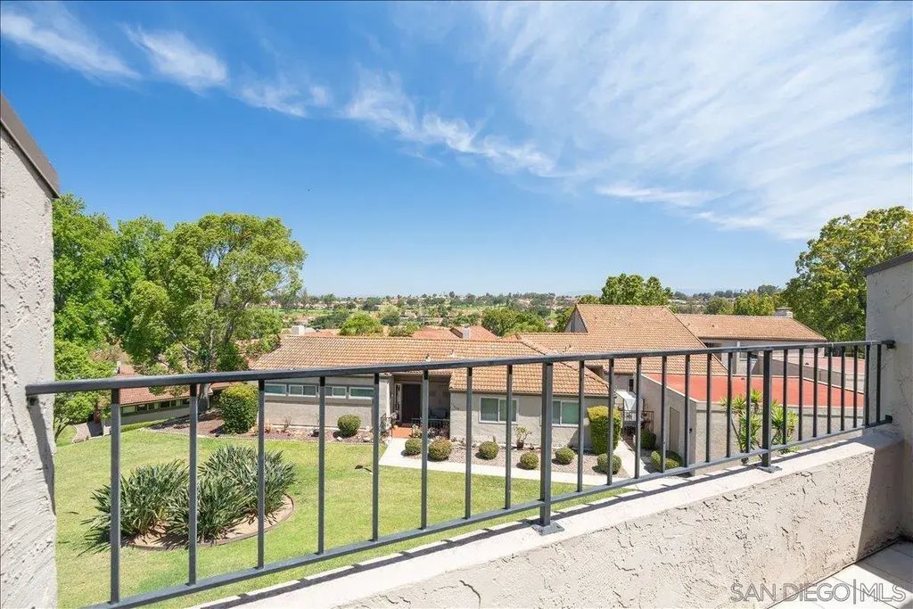 17440 Plaza Otonal, RANCHO BERNARDO