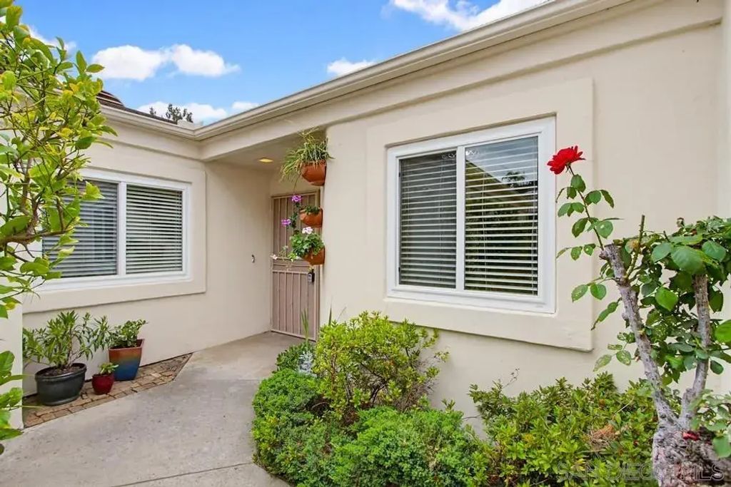 29549 Circle R Greens Dr., Escondido