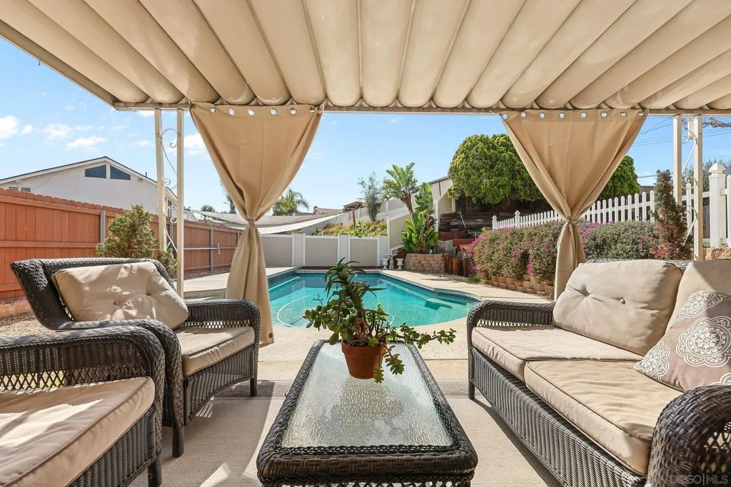 826 Floyd, Chula Vista