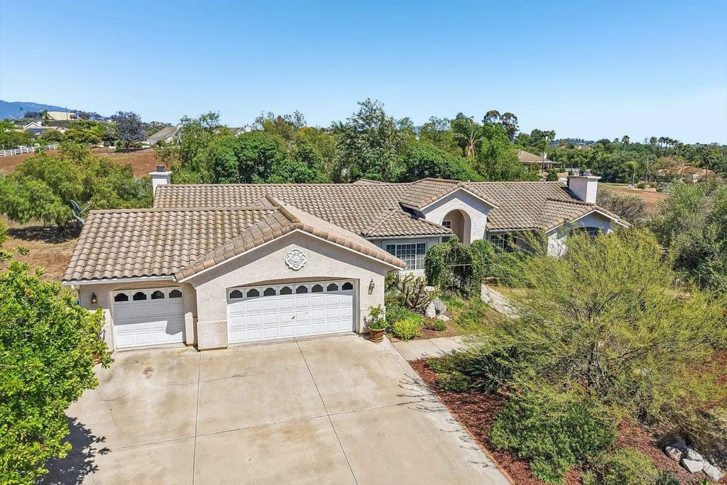 31307 Justin Pl, Valley Center