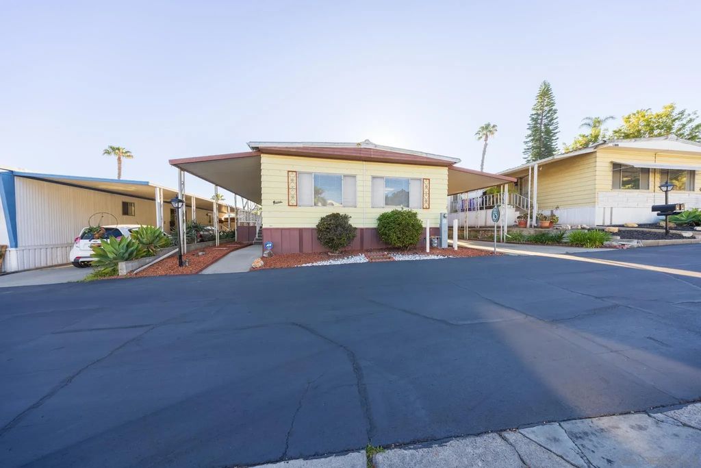 1440 S Orange Ave 29, El Cajon