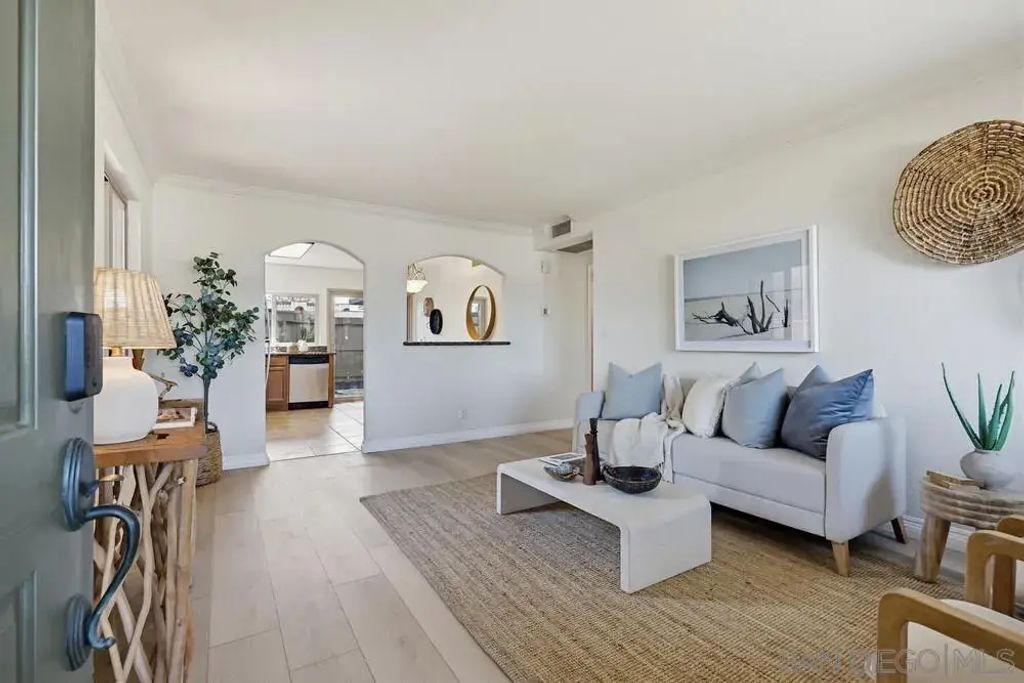 1451 N Broadway A, Escondido