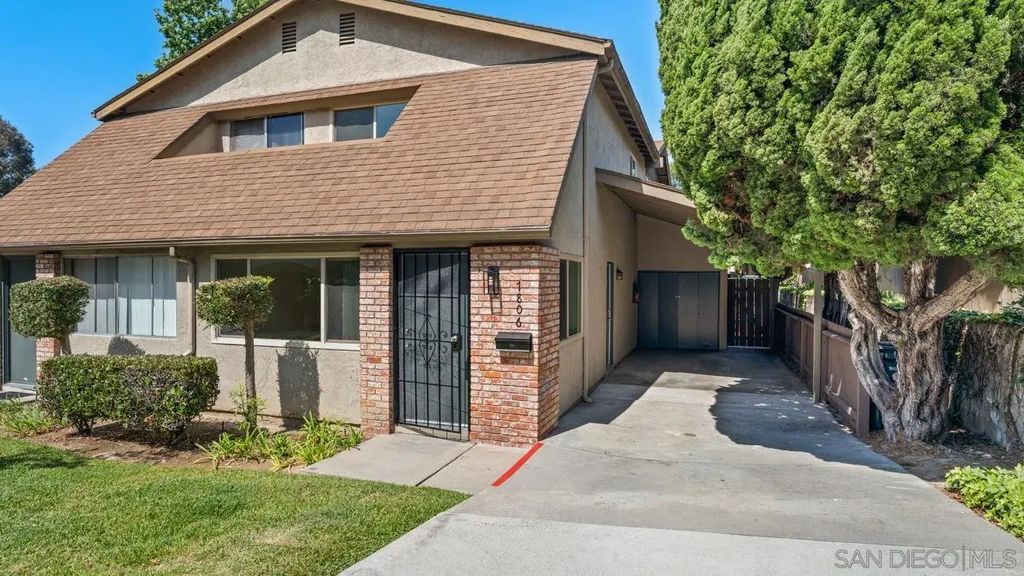 7806 Camino Tranquilo, UNIVERSITY CITY