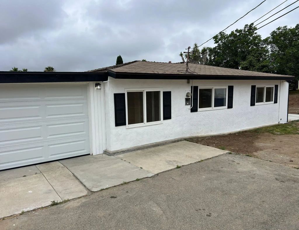 1373 Lawana, Vista