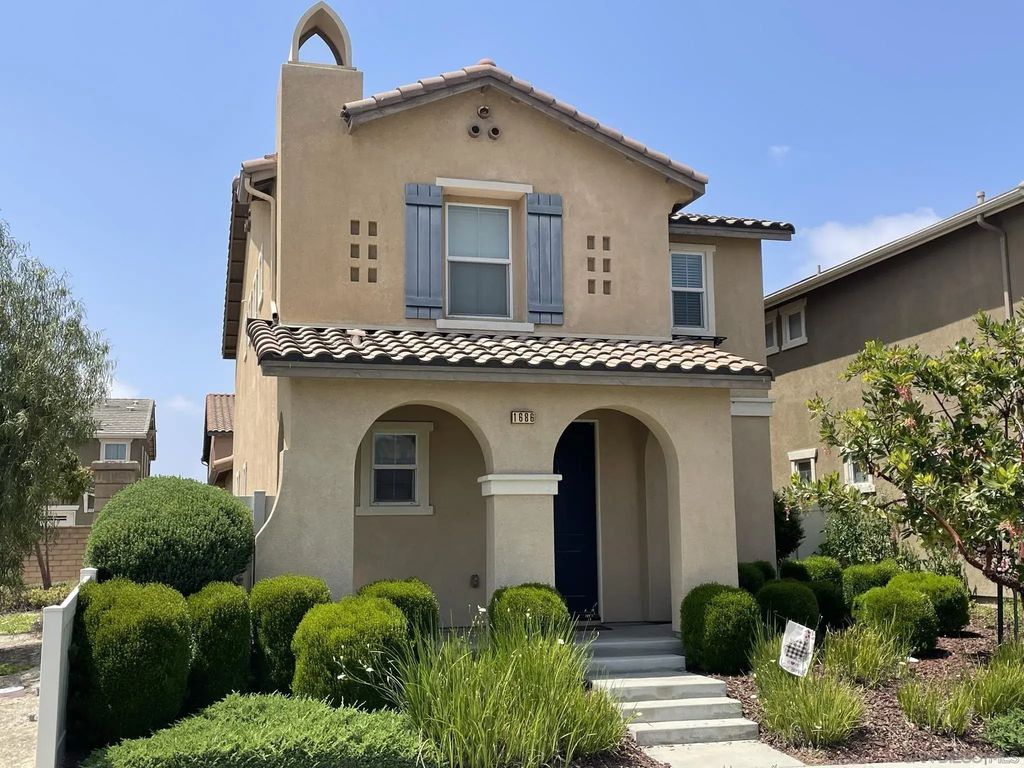 1686 Santa Carolina, Chula Vista