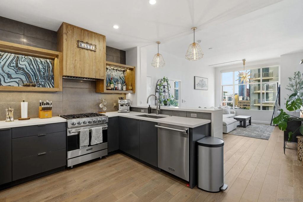 530 K St 1015, SAN DIEGO