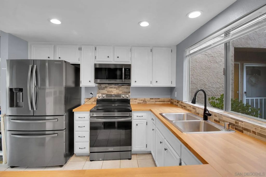 23823 Green Haven Ln, Ramona