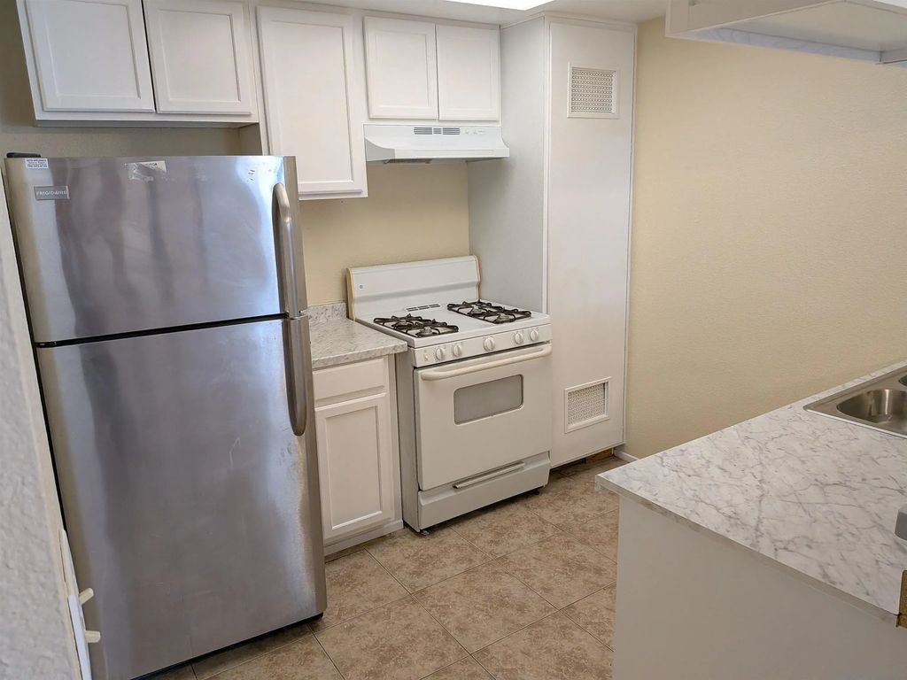 315 Pomelo Dr., Vista
