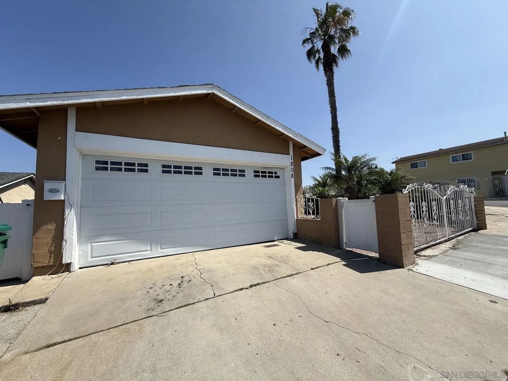1808 Camino Esperanza, SAN YSIDRO