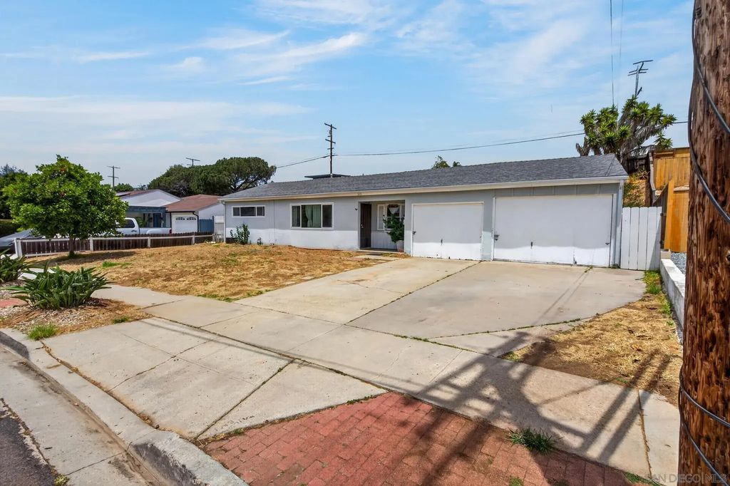 3115 Natchez, CLAIREMONT