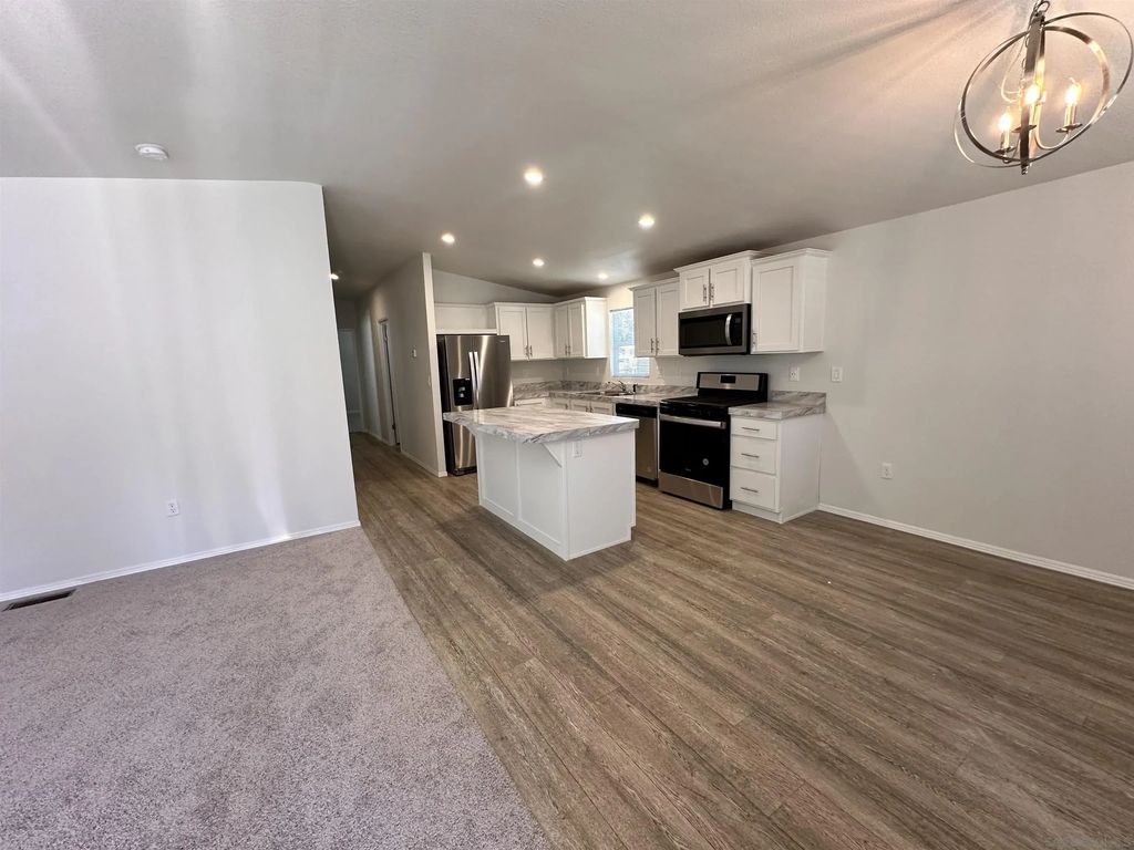 22899 Byron Road 53, Crestline