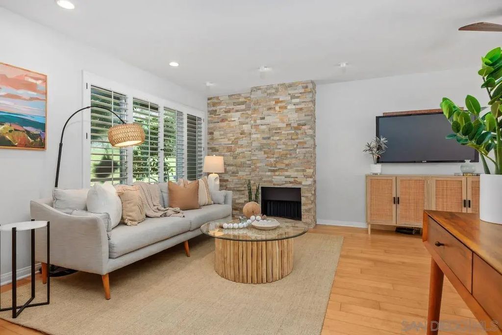 2747 Caminito Cedros, Del Mar