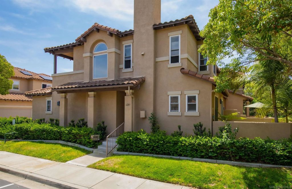 6283 Citracado, Carlsbad
