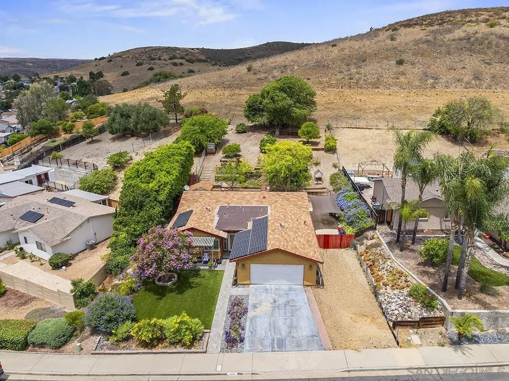 9644 Cecilwood, Santee