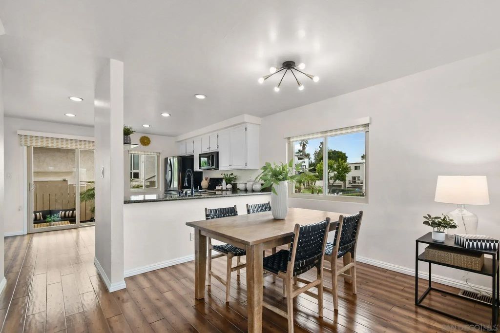 354 Travelodge Drive, El Cajon