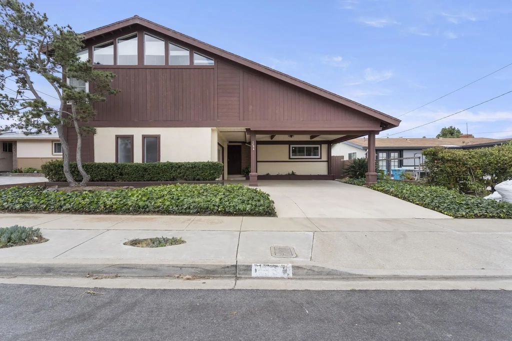 1564 Via Madrina St, LINDA VISTA